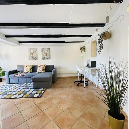 Aday - Central Charming Apartment With Terrace 奥尔堡 外观 照片