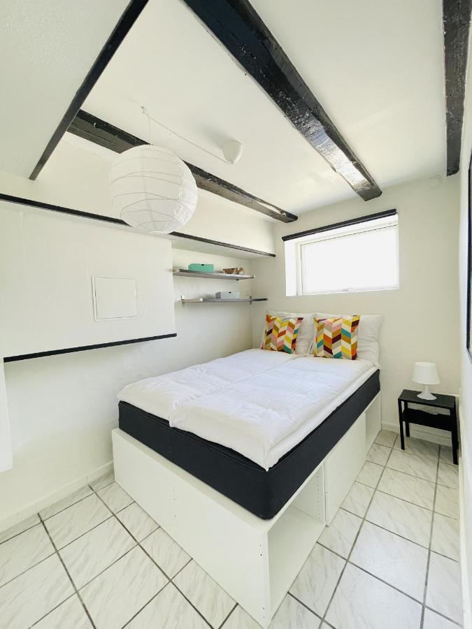 Aday - Central Charming Apartment With Terrace 奥尔堡 外观 照片