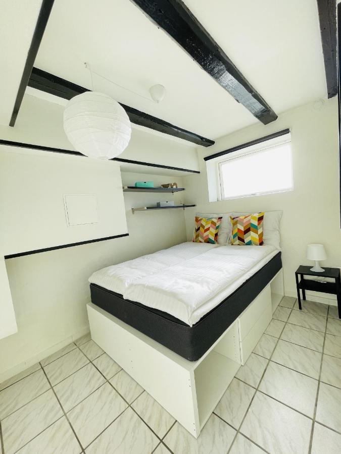 Aday - Central Charming Apartment With Terrace 奥尔堡 外观 照片